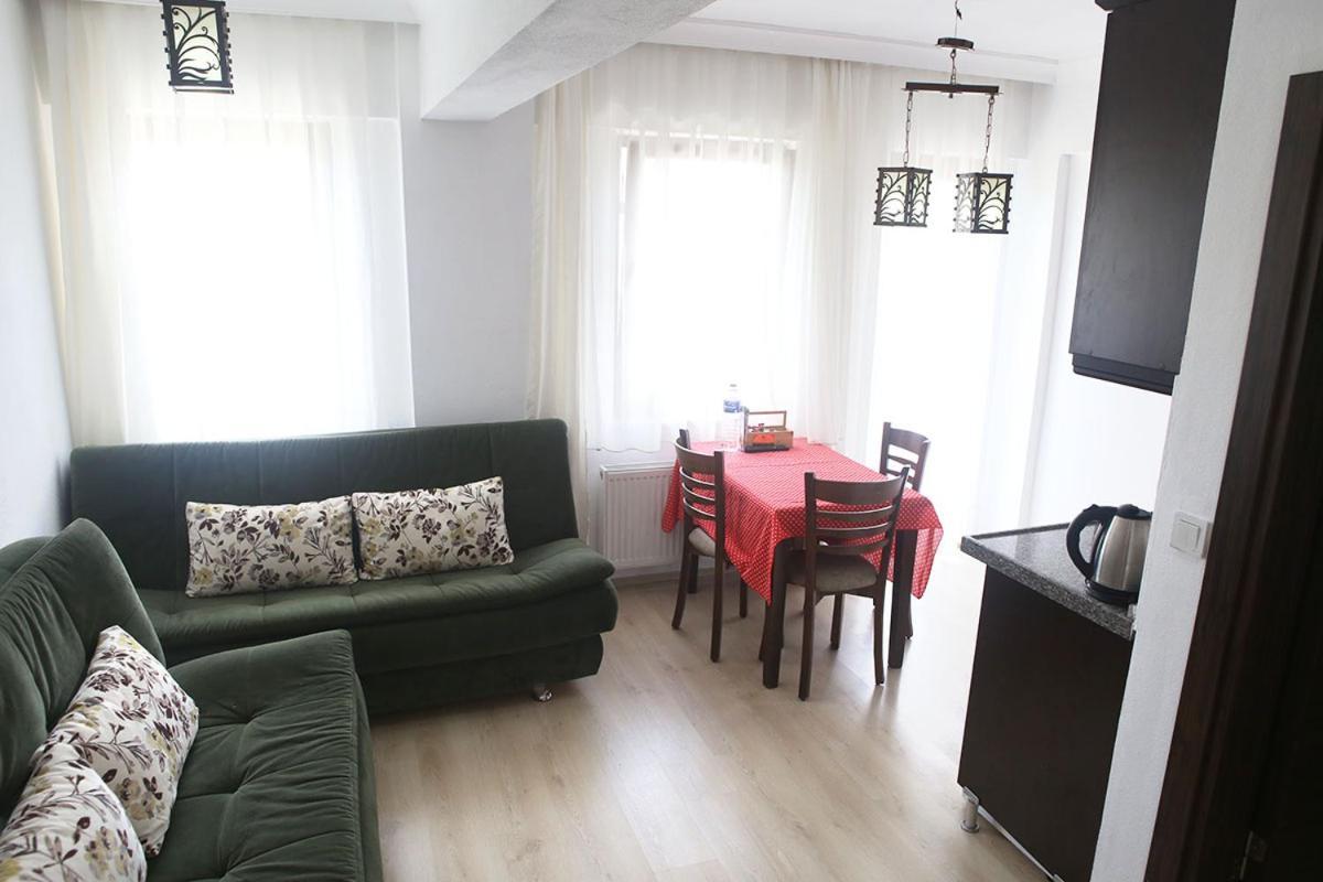 Yeni Bademli Konuk Evi Gokceada ภายนอก รูปภาพ