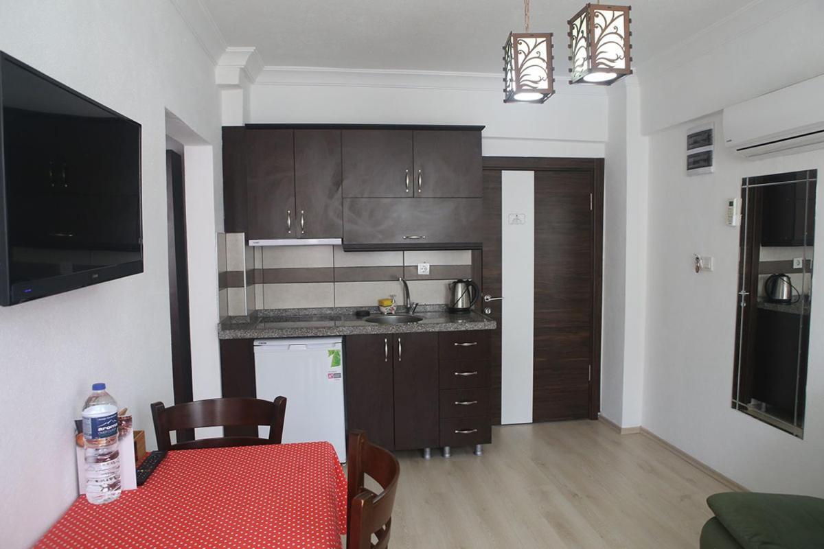 Yeni Bademli Konuk Evi Gokceada ภายนอก รูปภาพ