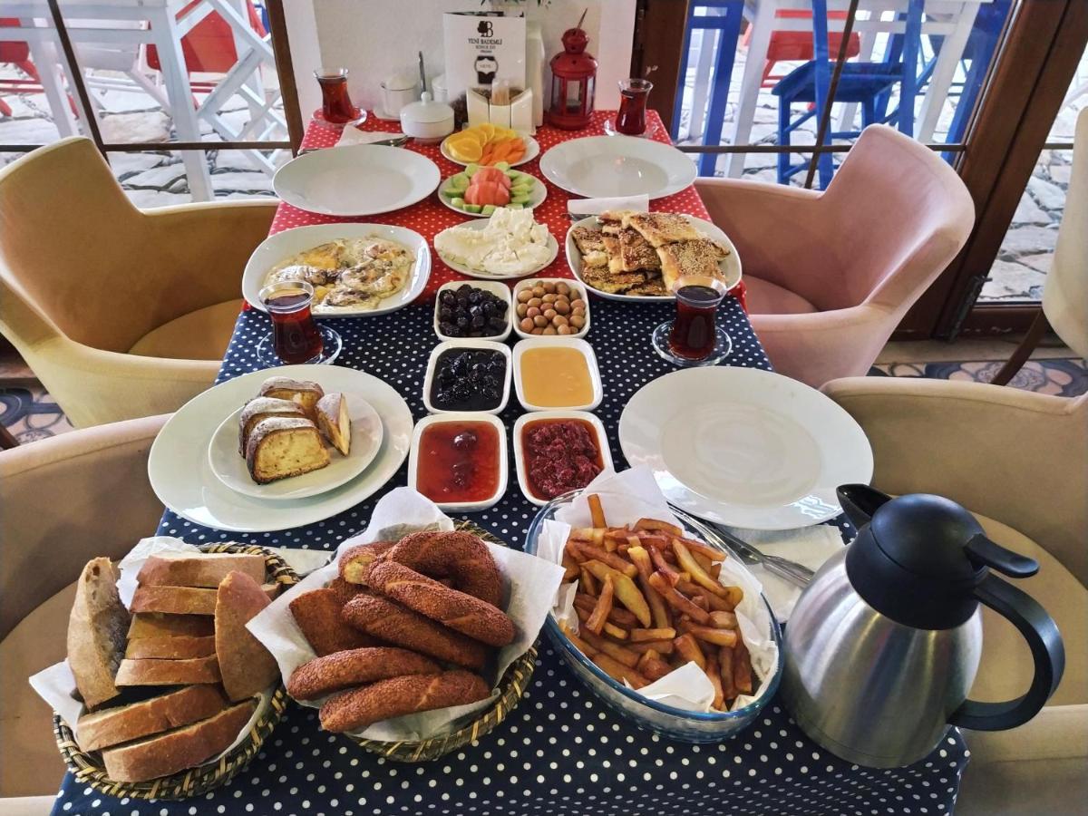 Yeni Bademli Konuk Evi Gokceada ภายนอก รูปภาพ